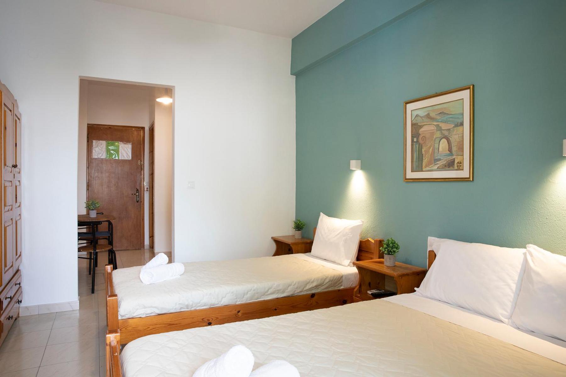 Manos Kritikakis Apartments 플라타모나스 외부 사진