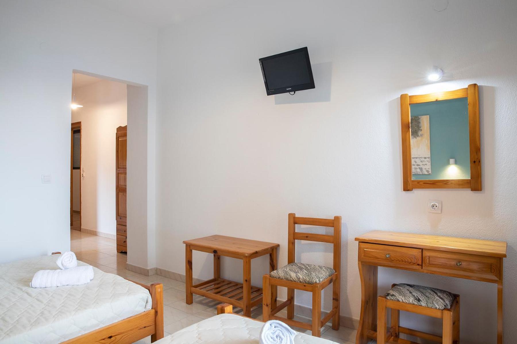 Manos Kritikakis Apartments 플라타모나스 외부 사진