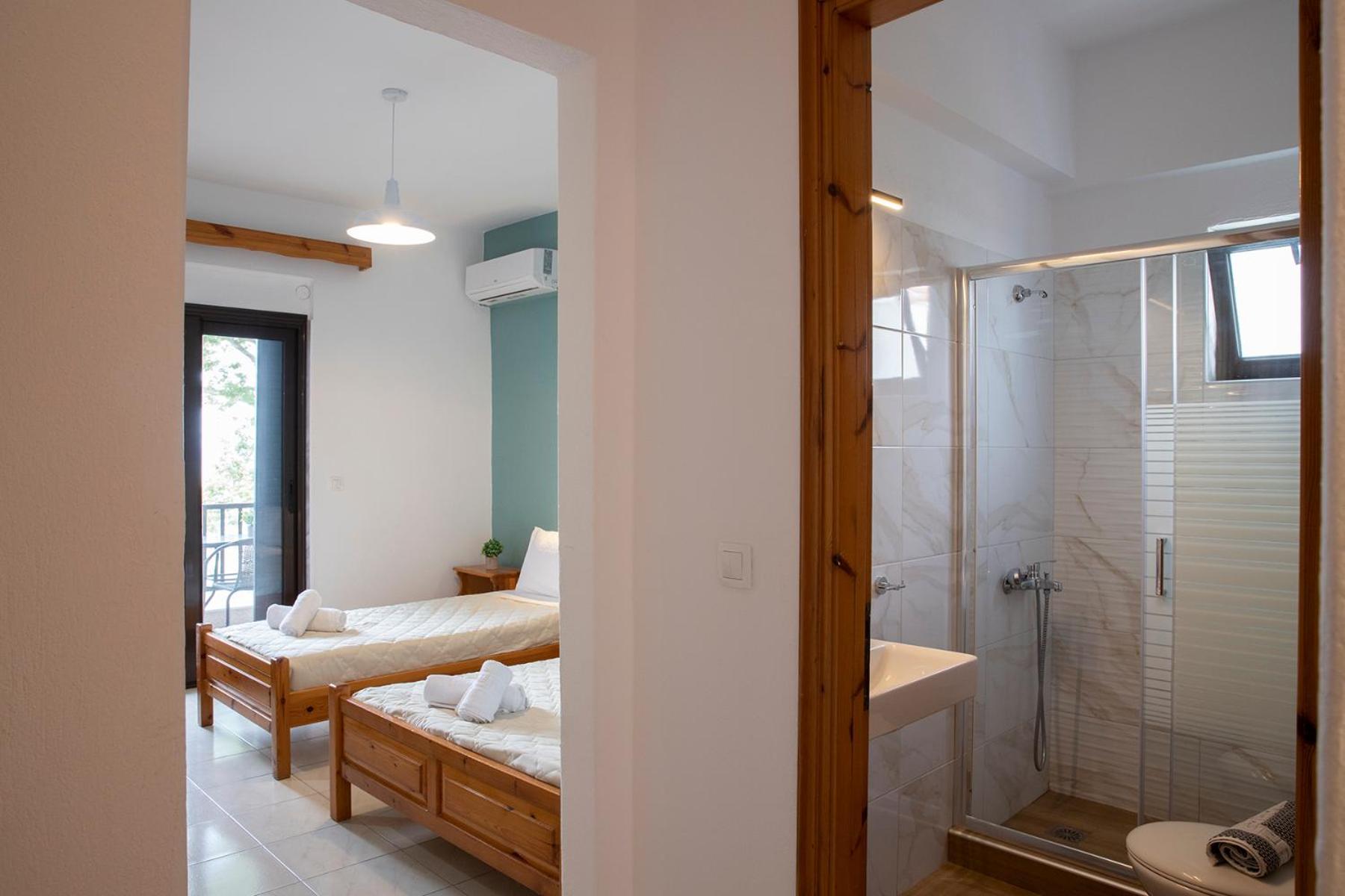 Manos Kritikakis Apartments 플라타모나스 외부 사진