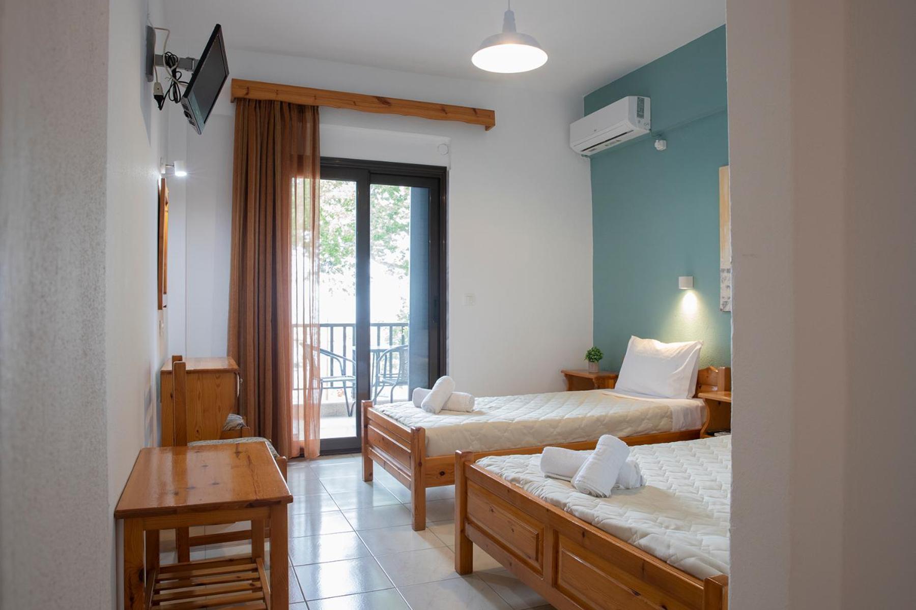 Manos Kritikakis Apartments 플라타모나스 외부 사진